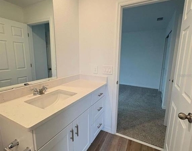 16407 Bird Of Paradise Avenue - Photo Thumbnail 10