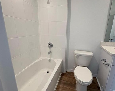 16407 Bird Of Paradise Avenue - Photo Thumbnail 8