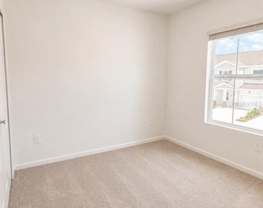 3069 Chromatic Street - Photo Thumbnail 13