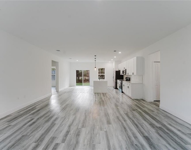 6732 Sw 132nd Street - Photo Thumbnail 4