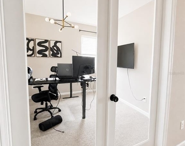 560 Summit River Drive - Photo Thumbnail 24