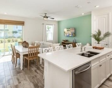 8123 Coconut Place - Photo Thumbnail 5