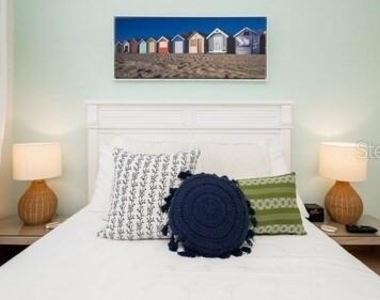 8123 Coconut Place - Photo Thumbnail 11
