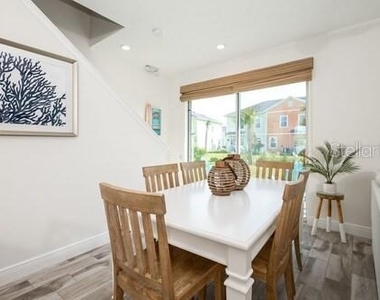 8123 Coconut Place - Photo Thumbnail 7