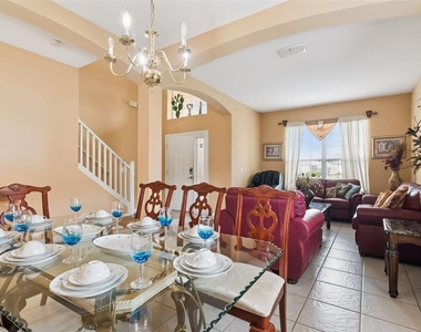 1162 Solana Circle - Photo Thumbnail 13