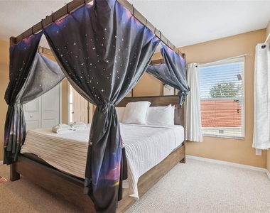 1162 Solana Circle - Photo Thumbnail 16