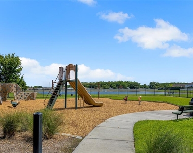 12608 Iris Lake Drive - Photo Thumbnail 25