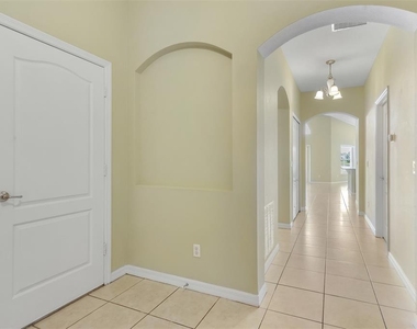 12608 Iris Lake Drive - Photo Thumbnail 9