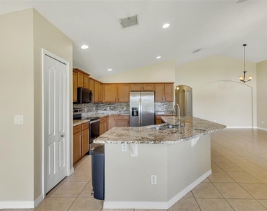 12608 Iris Lake Drive - Photo Thumbnail 7
