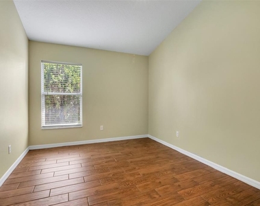 12608 Iris Lake Drive - Photo Thumbnail 11