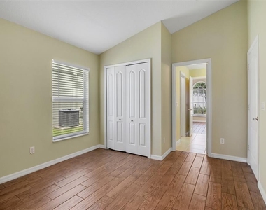 12608 Iris Lake Drive - Photo Thumbnail 13