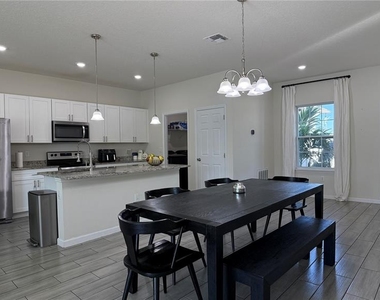 2129 Hibiscus Place - Photo Thumbnail 1