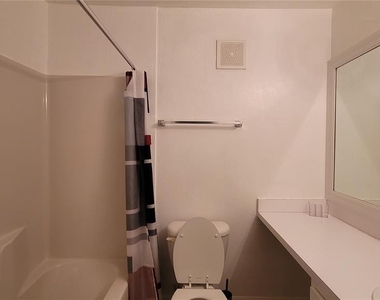 4000 Sw 23rd Street - Photo Thumbnail 10