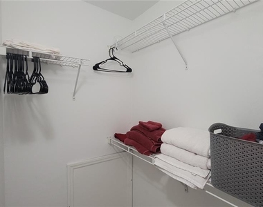 4000 Sw 23rd Street - Photo Thumbnail 11