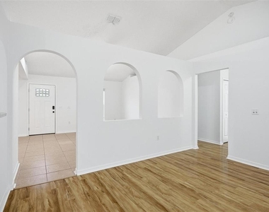 38 Bud Field Drive - Photo Thumbnail 33