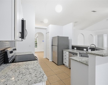 38 Bud Field Drive - Photo Thumbnail 15