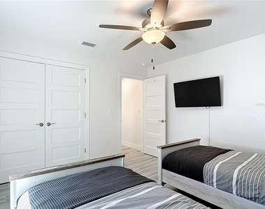 202 Long Meadow Lane - Photo Thumbnail 30