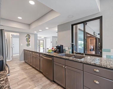 3336 Tripoli Boulevard - Photo Thumbnail 3