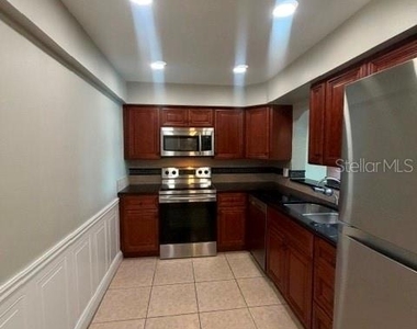 700 Mirror Terrace Nw - Photo Thumbnail 4