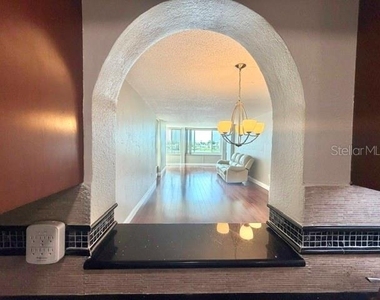 700 Mirror Terrace Nw - Photo Thumbnail 8