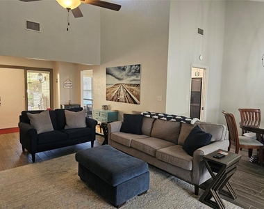 4522 La Jolla Drive - Photo Thumbnail 8