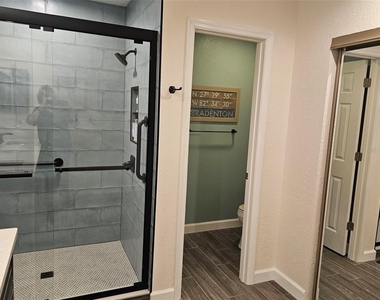 4522 La Jolla Drive - Photo Thumbnail 23