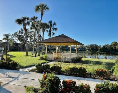 7186 Lakeside Drive - Photo Thumbnail 17