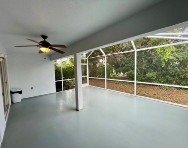 4337 Edenrose Way - Photo Thumbnail 14