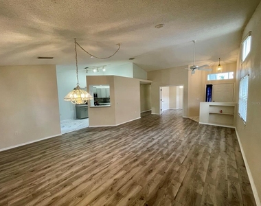 4337 Edenrose Way - Photo Thumbnail 2
