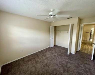 4337 Edenrose Way - Photo Thumbnail 6