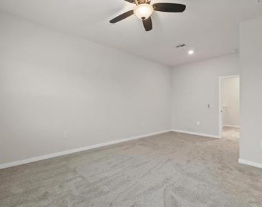 3331 Chestertown Loop - Photo Thumbnail 19