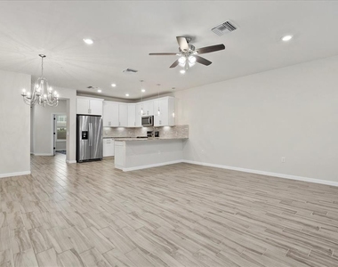 3331 Chestertown Loop - Photo Thumbnail 13