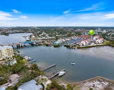 1604 Stickney Point Road - Photo Thumbnail 27