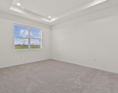 7562 Sea Oak Court - Photo Thumbnail 14