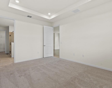 7562 Sea Oak Court - Photo Thumbnail 15