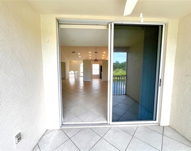8370 Wingate Drive - Photo Thumbnail 10
