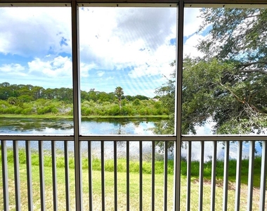 8370 Wingate Drive - Photo Thumbnail 9