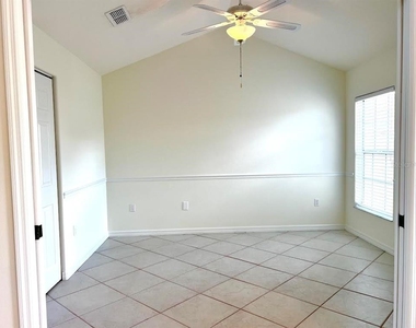 8370 Wingate Drive - Photo Thumbnail 29