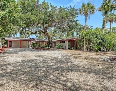 4830 Higel Avenue - Photo Thumbnail 4