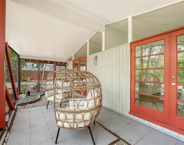 4830 Higel Avenue - Photo Thumbnail 33