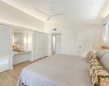 4830 Higel Avenue - Photo Thumbnail 35