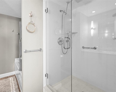 707 S Gulfstream Avenue - Photo Thumbnail 9