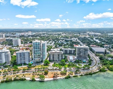 707 S Gulfstream Avenue - Photo Thumbnail 39