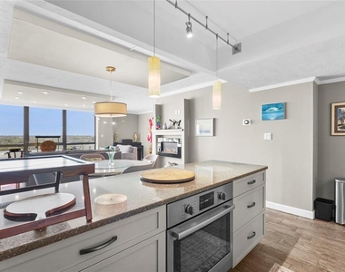 707 S Gulfstream Avenue - Photo Thumbnail 19