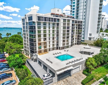 707 S Gulfstream Avenue - Photo Thumbnail 40