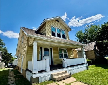 2960 William Penn Highway - Photo Thumbnail 2