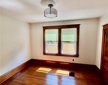 2960 William Penn Highway - Photo Thumbnail 8