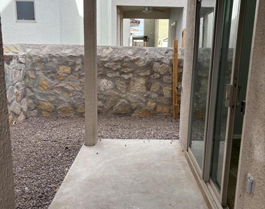 12259 Gaudi Way - Photo Thumbnail 8