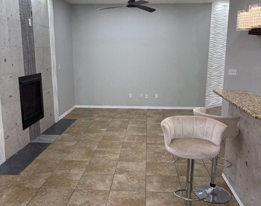 12259 Gaudi Way - Photo Thumbnail 7