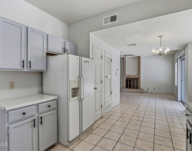 7765 Dianjou Drive - Photo Thumbnail 12